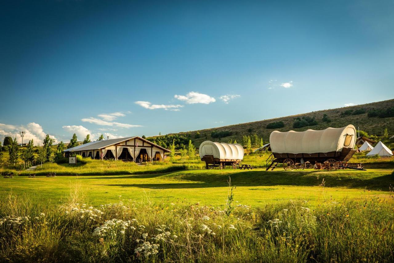 Conestoga Ranch Glamping Resort Garden City Luaran gambar